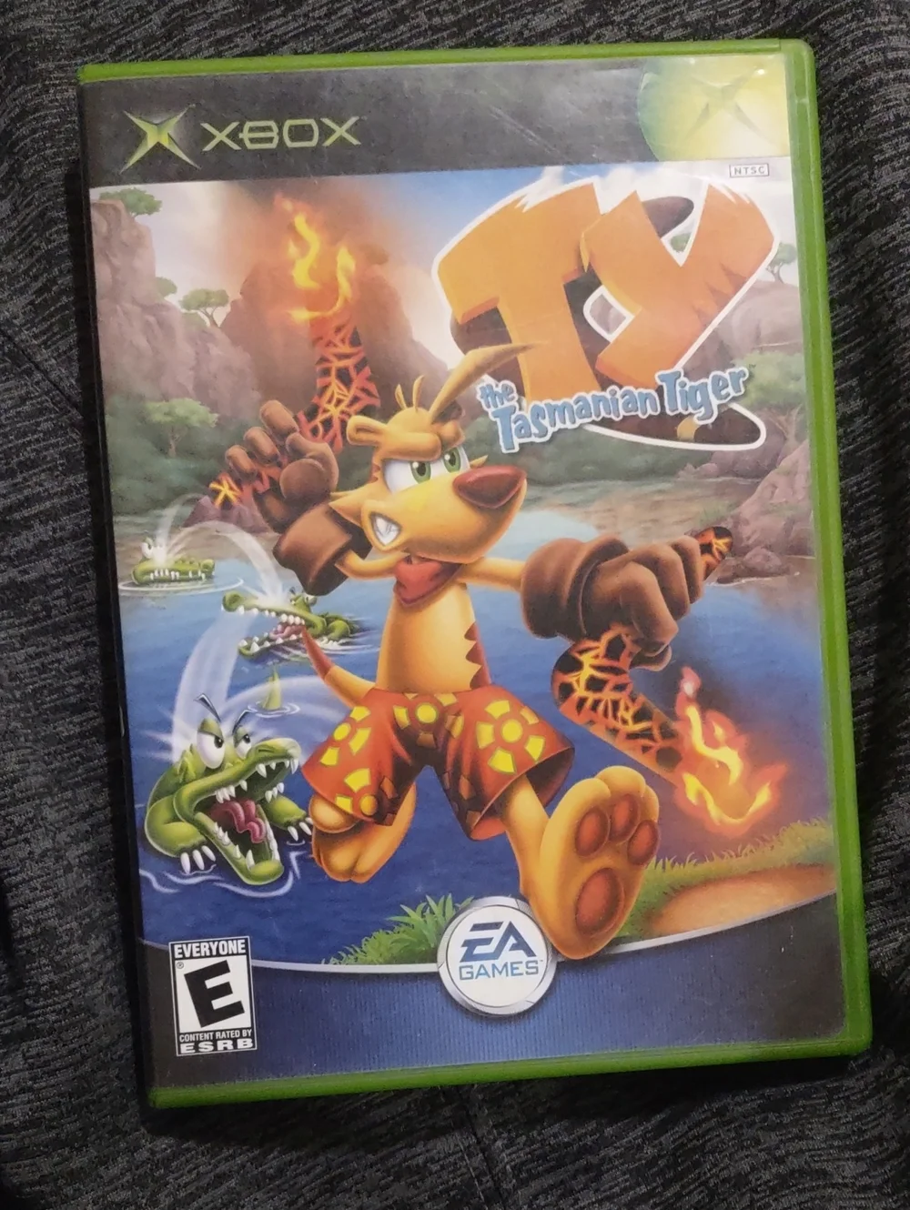 TY the Tasmanian Tiger 2002 XBox (Green Case, Colorful Cover)